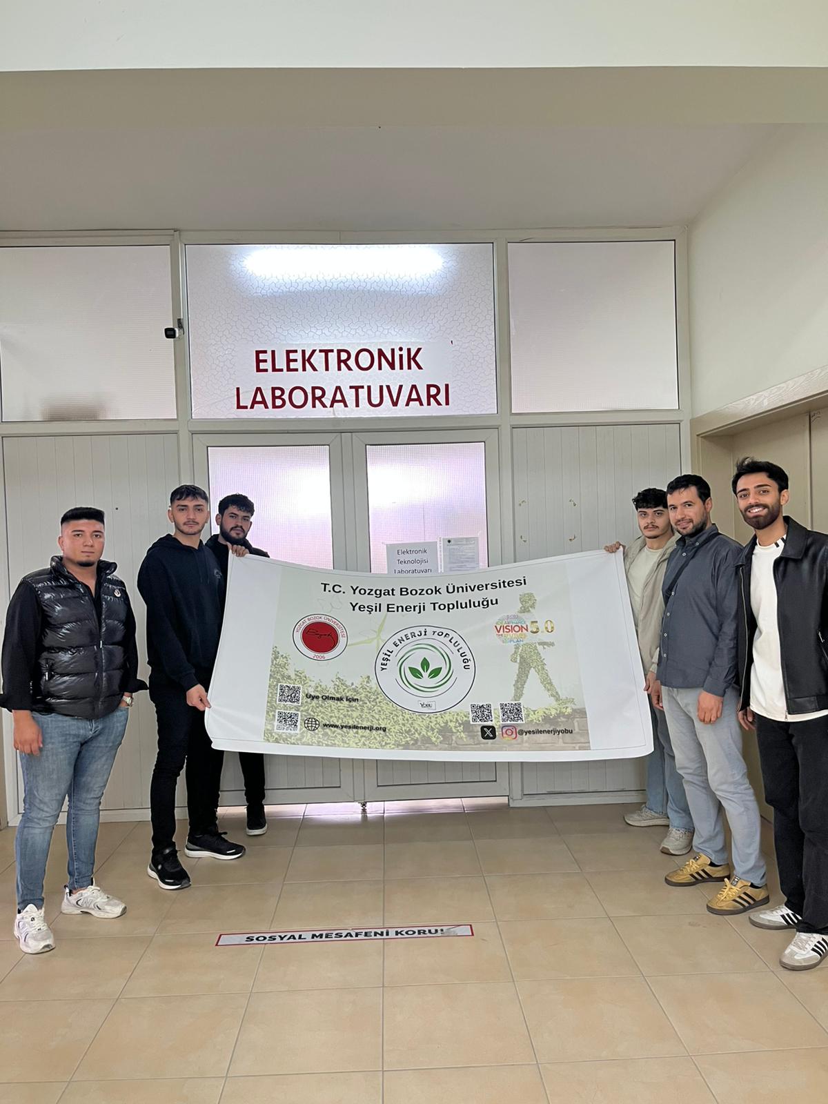 Yeşil Enerji Topluluğu’ndan Yeni Branda Afiş Çalışması