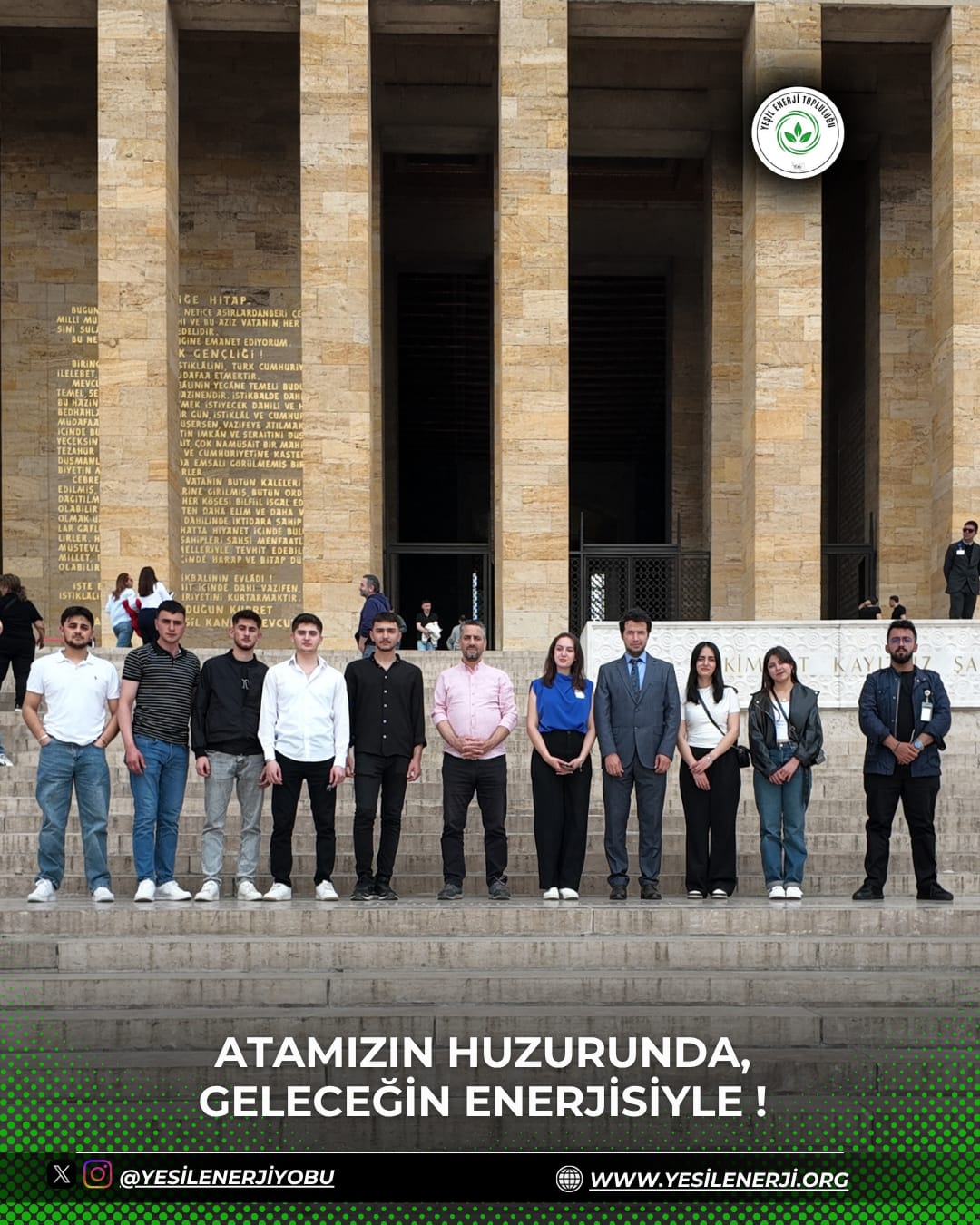 Atamızın Huzurunda, Bilimin Işığında!